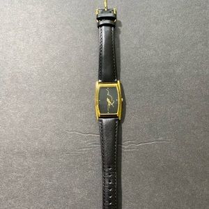 *Disney Mickey Mouse Watch Cast Member Exclusive Limited Edition 523/1500